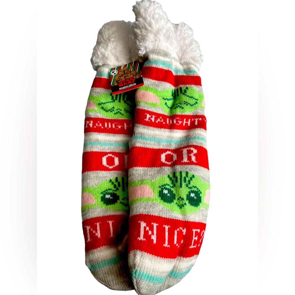 Star Wars Mandalorian Yoda Sherpa Lined Slipper Socks Holiday Christmas OS